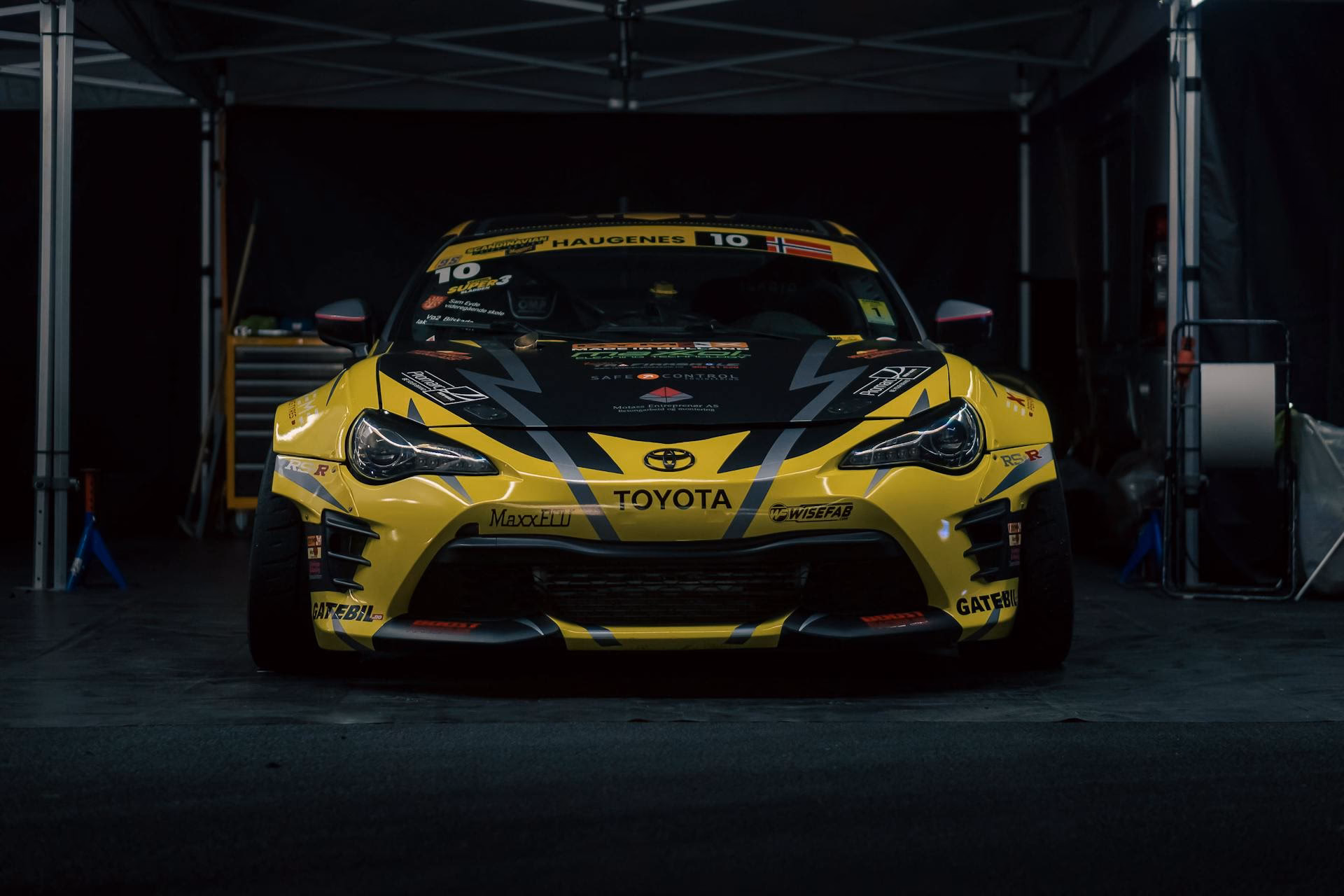 Vinyl wrapping for your car